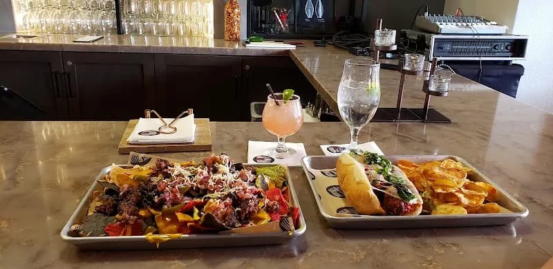 View of Pinz and Pints in Palm Springs, CA