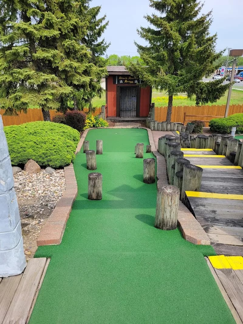 Pirate's Point Adventure Golf miniature golf course in Thompsonville, MI