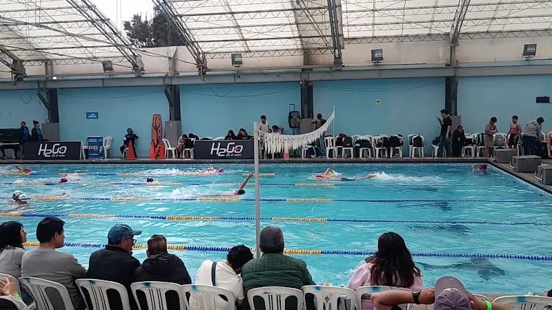 View of Piscina Municipal de Breña - H2Go in Breña, Lima