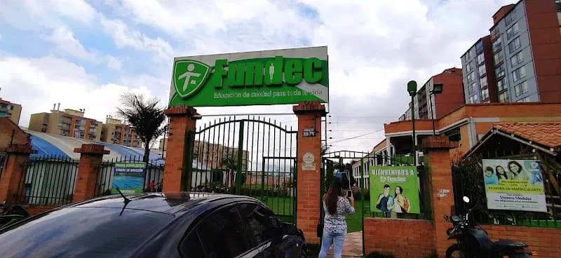 View of Piscina Municipal de Facatativá in Facatativá, CD