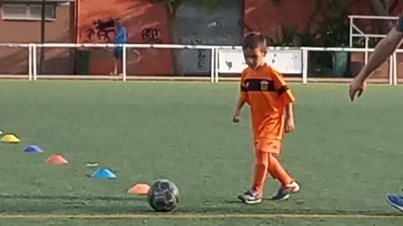 View of Piscina Municipal de Paterna in Paterna, V