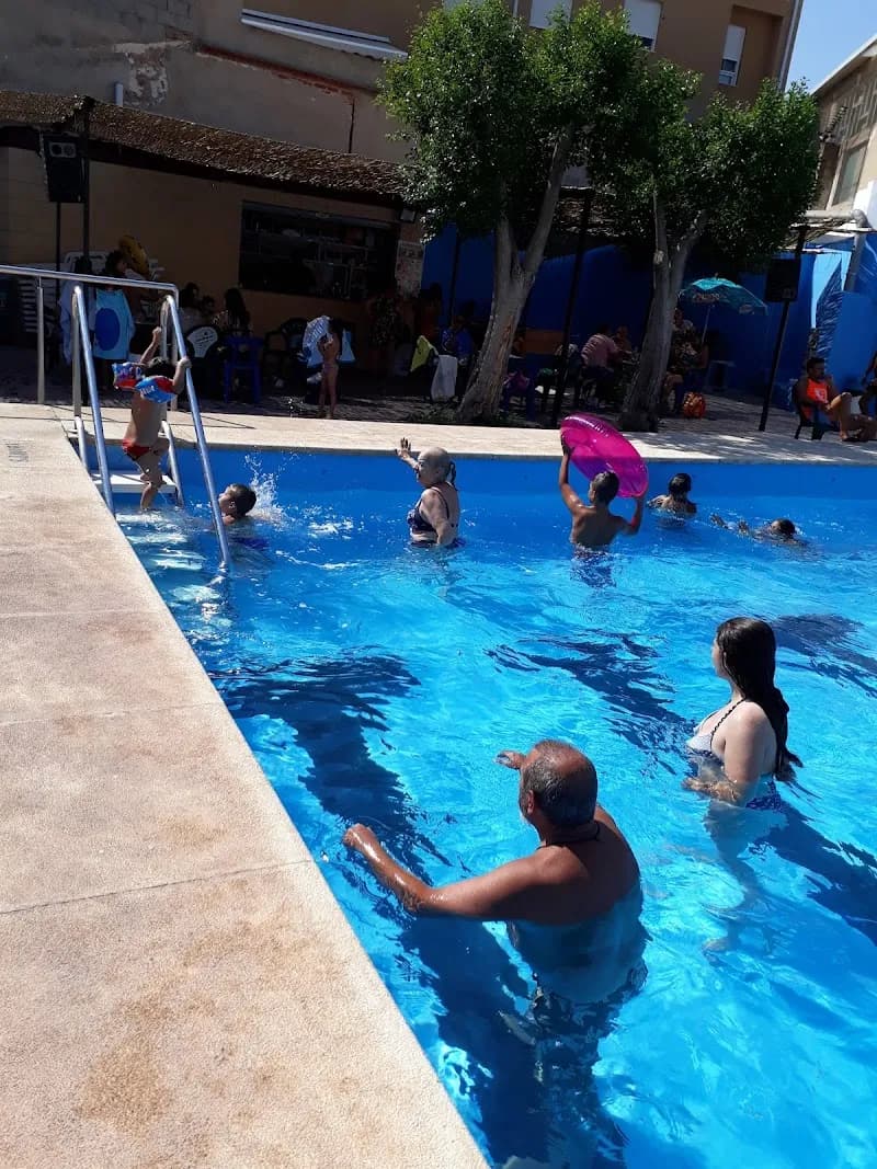 View of Piscina Municipal in Llíria, V