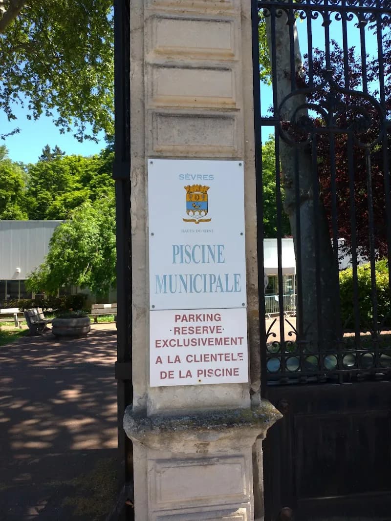 View of Piscine de Sèvres in Sèvres, IDF