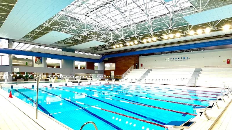 Piscine Municipale Docteur Schweitzer swimming in Boulogne-Billancourt, IDF