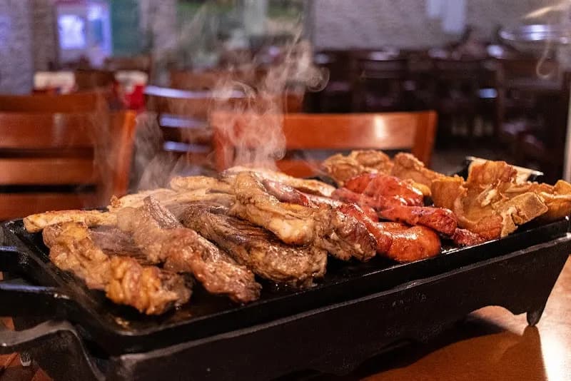 View of Pizzaria do Bairro in São João de Meriti, RJ