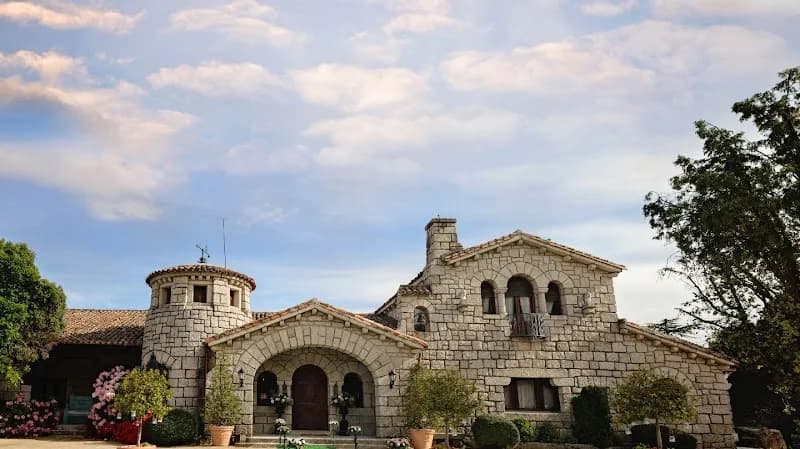 Pizzería La Casona restaurant in Torrelodones, Madrid