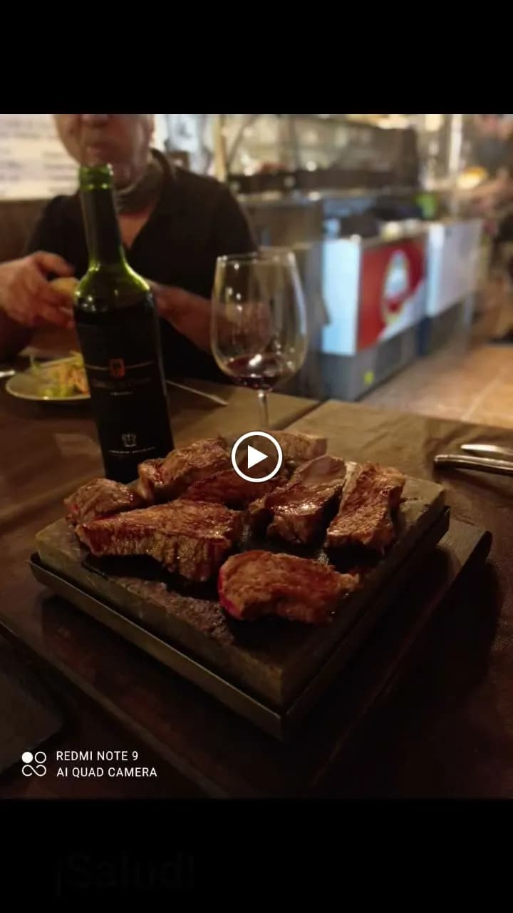 View of Pizzería La Famiglia in Requena, V