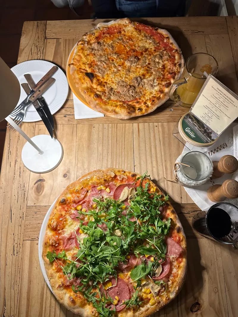 View of Pizzeria Famiglia Groß-Enzersdorf in Groß-Enzersdorf, VIE