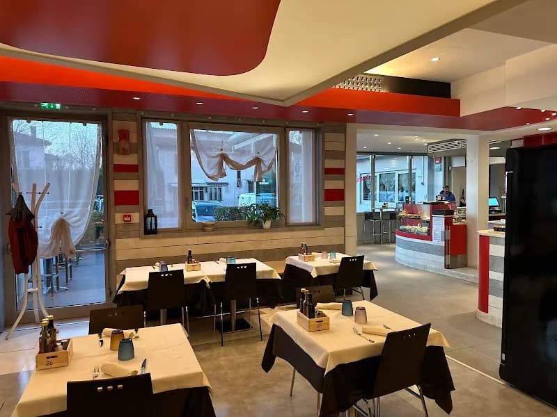 Pizzeria Tessera restaurant in Tessera, VE