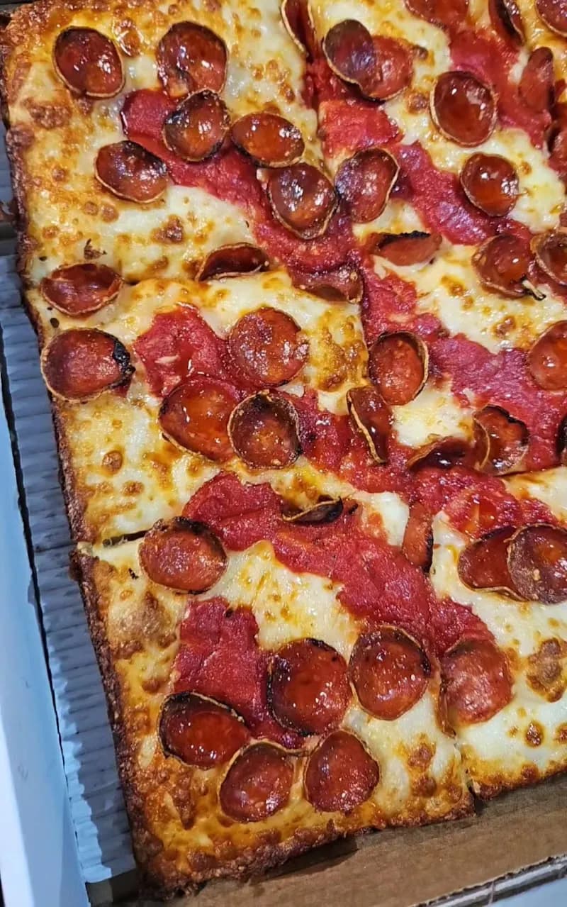 View of Pizzurro's Pizza in Gahanna, OH