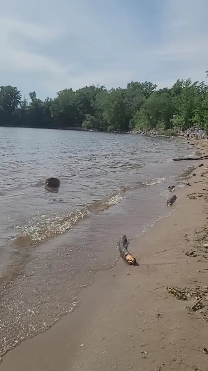 View of Plage parc bellevue in Vaudreuil-Dorion, QC