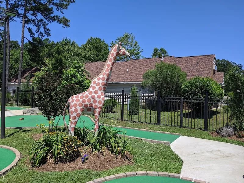 View of Play A Round Family Fun Center in Jamestown, VA