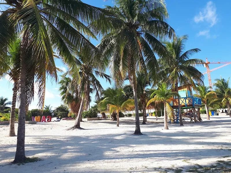 View of Playa Langosta in Cancun, QR