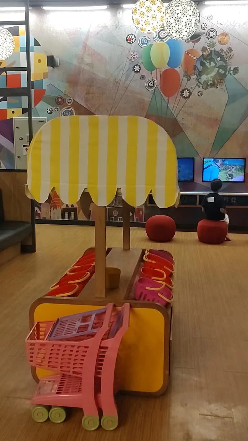 View of Playground Parque da Barra in Barra da Tijuca, RJ