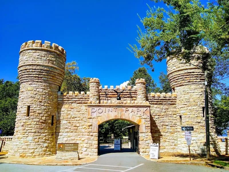 Point Park park in Lookout Mountain, AL