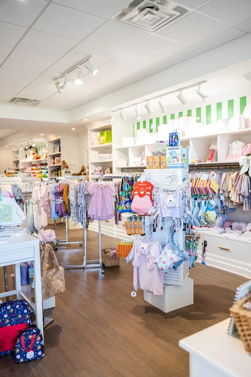 View of Polliwog's Organic Ice Cream in Greensboro, NC