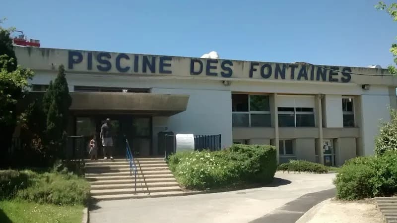 View of Pool des Fontaines - Rambouillet in Rambouillet, IDF