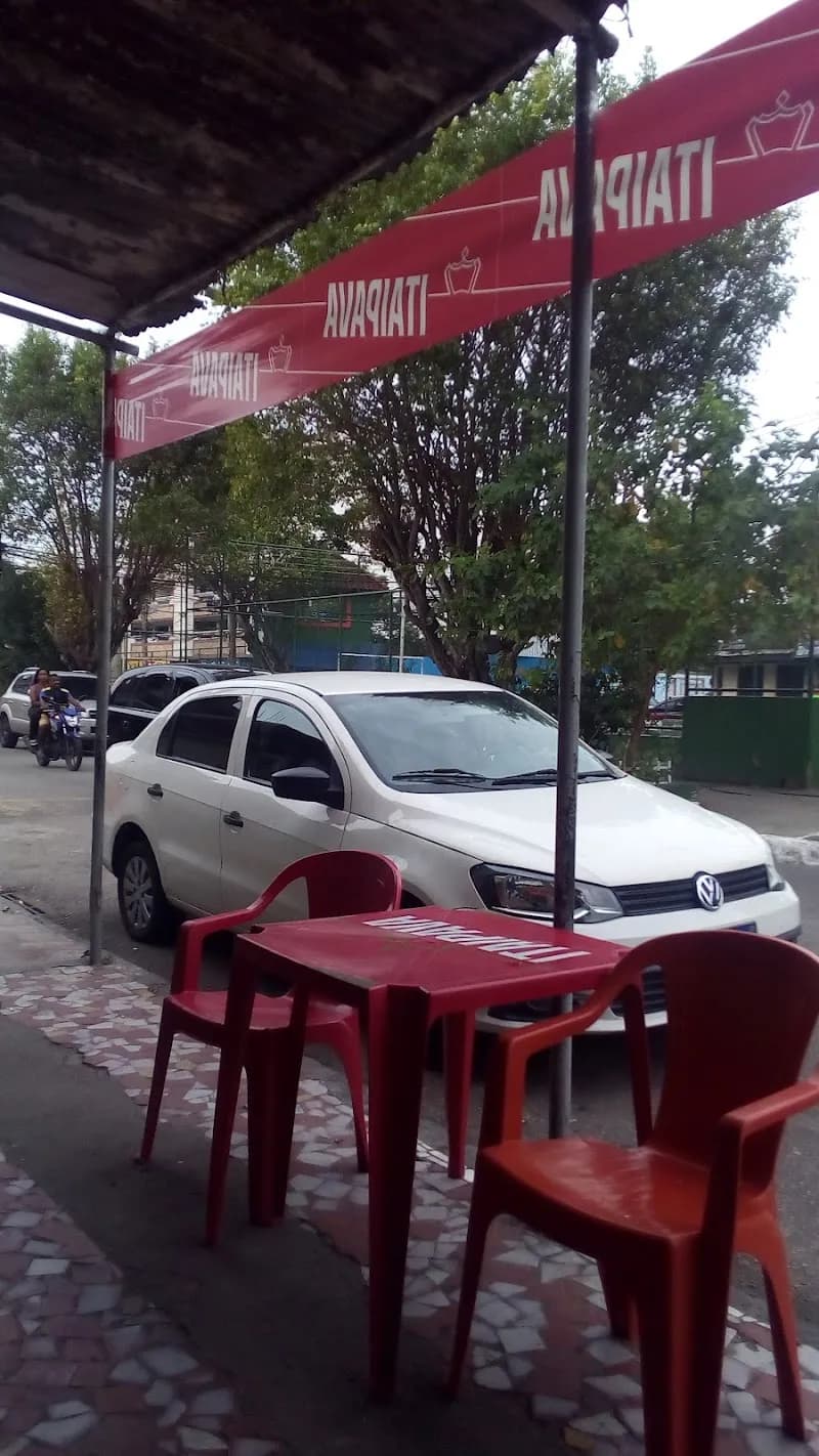 View of Praça da Mirandela in Nilópolis, RJ