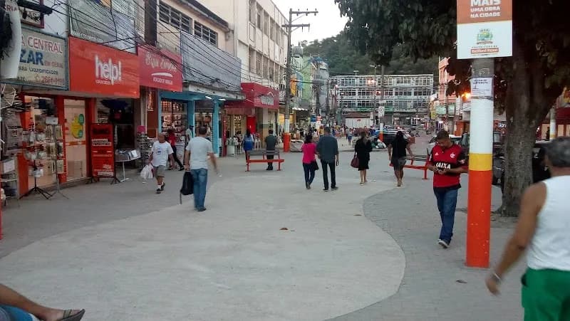 View of Praça Getúlio Vargas in Nilópolis, RJ