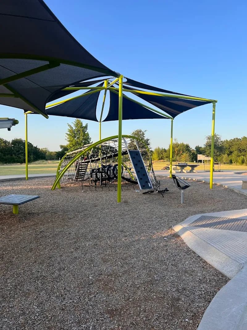 Prestwyck Park - Splash Pad playground in Mckinney, TX