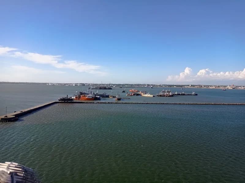 Puerto de Montevideo attraction in Montevideo, MO