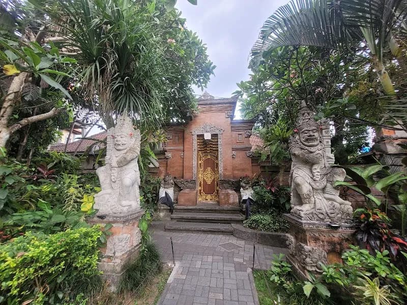 View of Puri Saren Agung Ubud ( Puri Saren Ubud ) in Klungkung, Bali