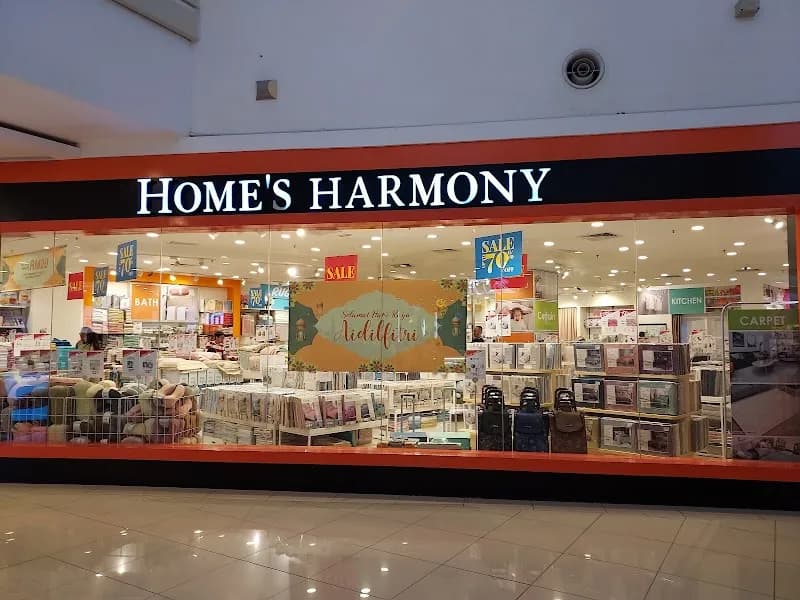 Queensbay Mall shopping mall in Queensbay, Penang