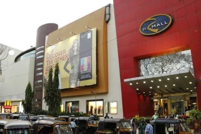 R Mall, Mulund shopping mall in Mulund, MH