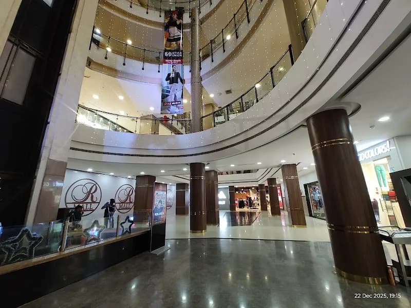 View of R Mall, Mulund in Mulund, MH