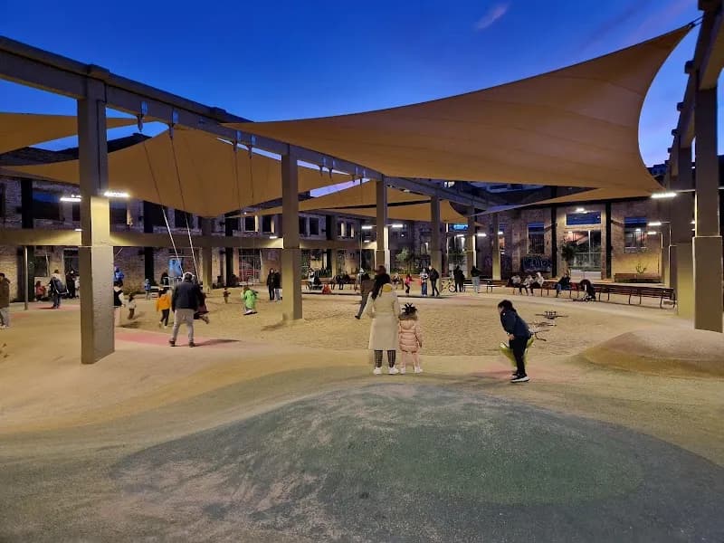 Àrea de joc infantil de Can Batlló playground in Barcelona, CT