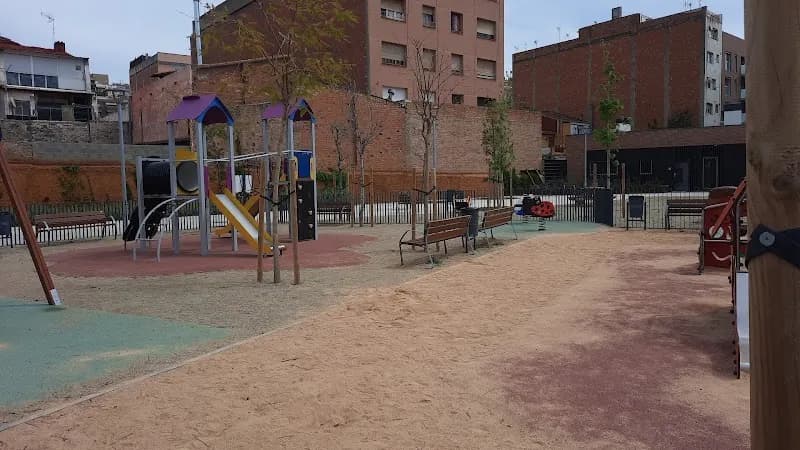 View of Àrea Infantil Can Coll in Molins de Rei, CT