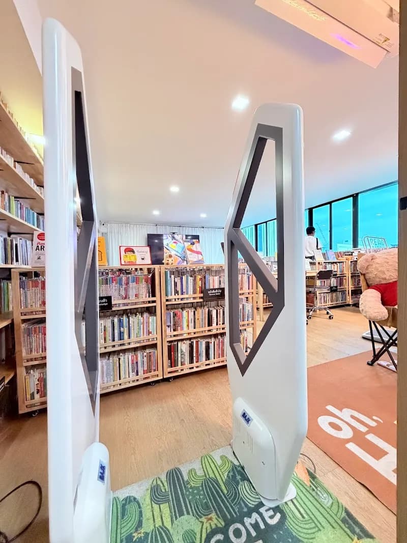 Reading Lab 365 Ari ห้องสมุดสาธารณะ library in Ari, BKK
