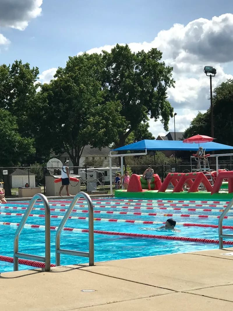 View of Recreation Park in Arlington Heights, IL