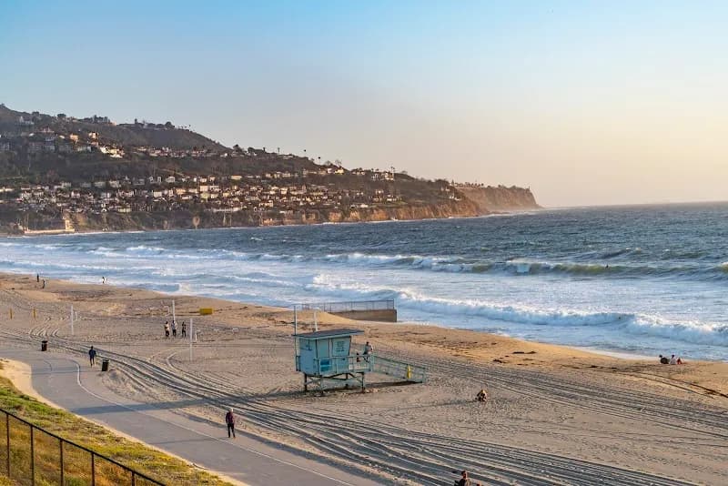 Redondo Beach Breakwall beach in Redondo Beach, CA