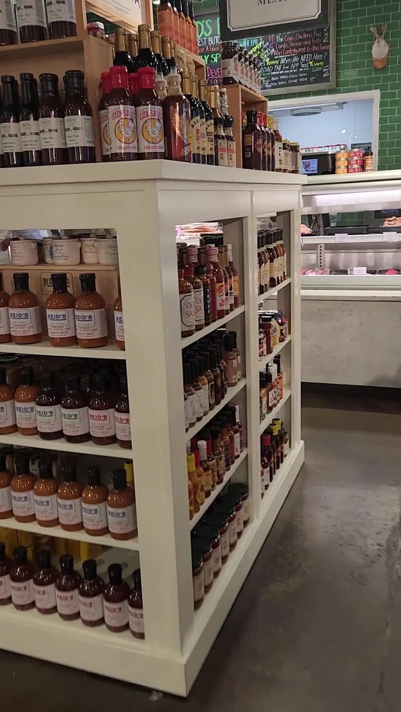View of Reid's Fine Foods in Matthews, NC