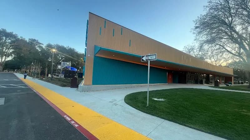 View of Rengstorff Park Aquatics Center in Mountain View, CA