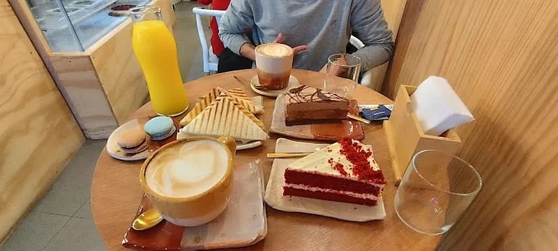 View of Restaurante Casa de Progreso in Progreso, CA