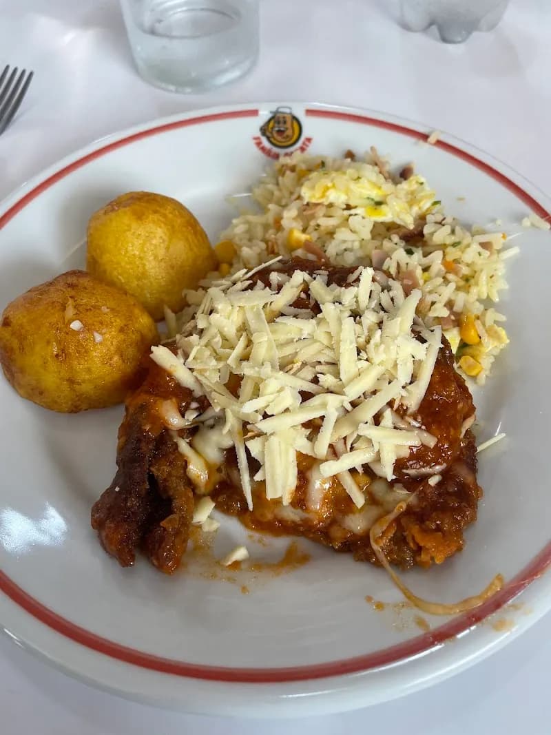 View of Restaurante Família Barra in Barra Mansa, RJ