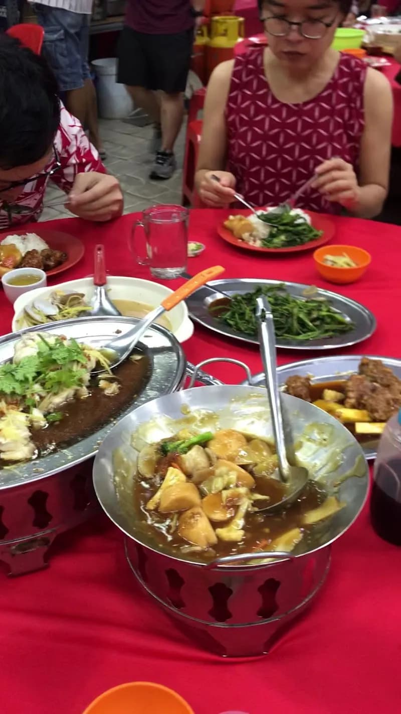 View of Restoran Makanan Laut Soon Fatt in Sri Petaling, KL