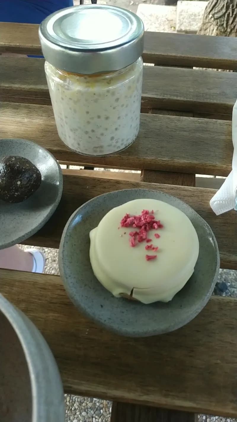 View of Retro Café & Ice Cream (Retro Kávézó) in Gödöllő, Budapest