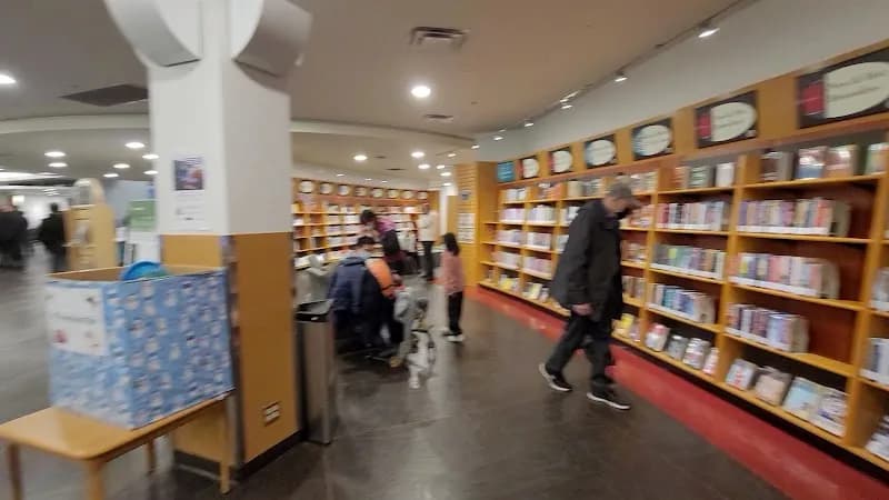 View of Richmond Public Library, Brighouse Branch in Richmond, BC