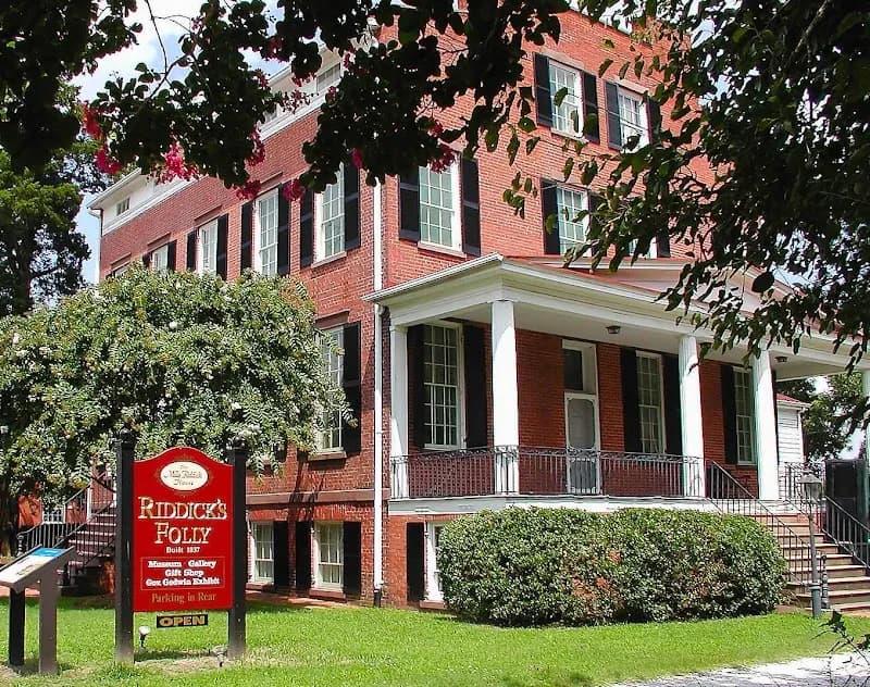 View of Riddick's Folly House Museum in Suffolk, VA