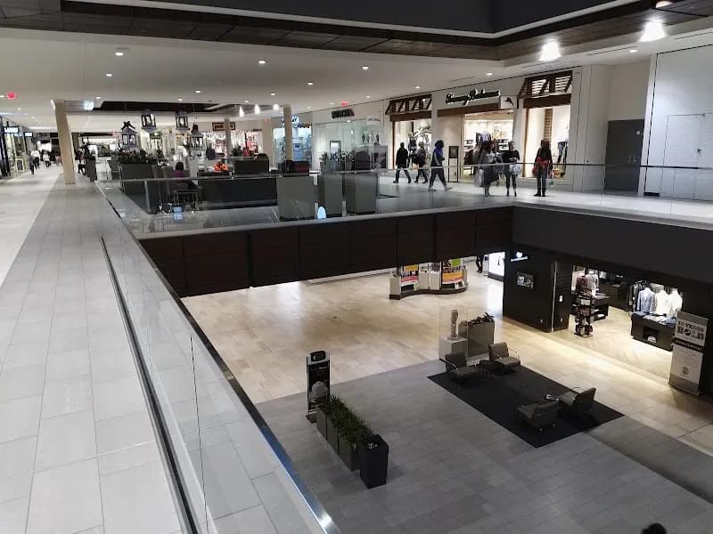 View of Ridgedale Center in Minnetonka, MN