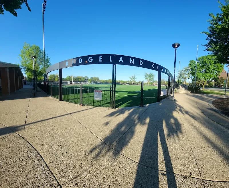 Ridgeland Common Park park in Oak Park, IL