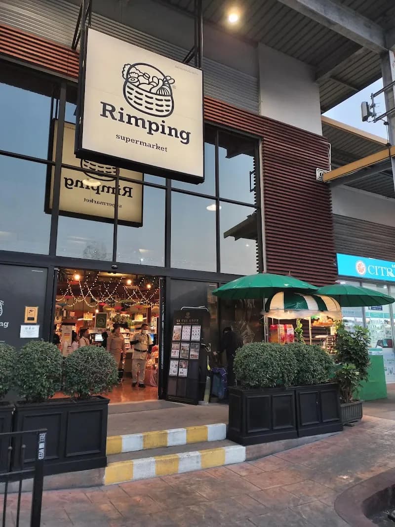 Rimping Supermarket Food Court restaurant in Muang Chiang Mai, CM