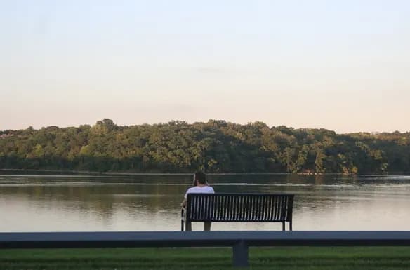 View of Riss Lake in Parkville, MO