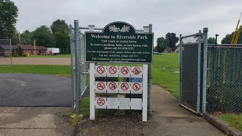 Riverside Park park in Oakmont, PA