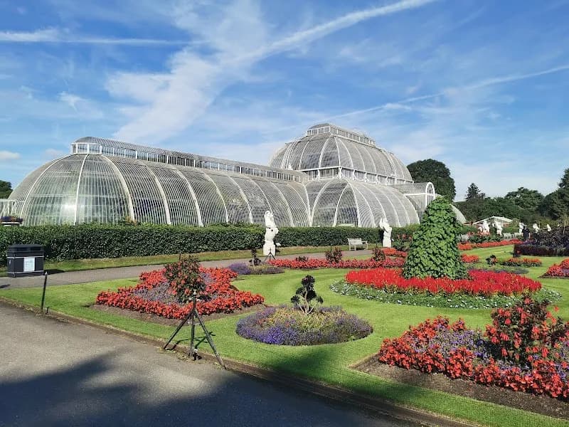 Royal Botanic Gardens, Kew botanical garden in Kew, London