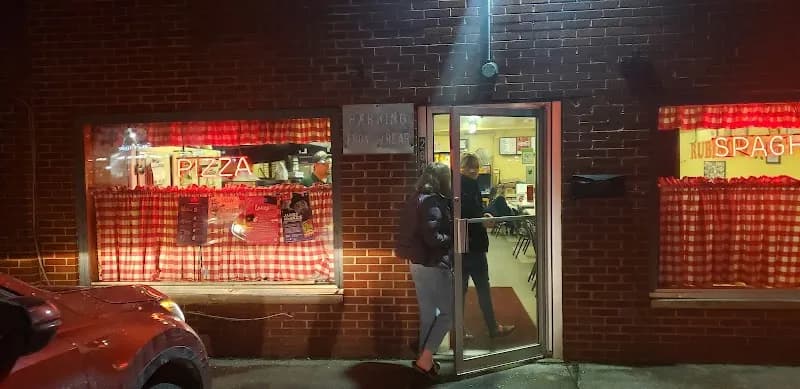 Rubino's Pizza Pizza in Bexley, OH