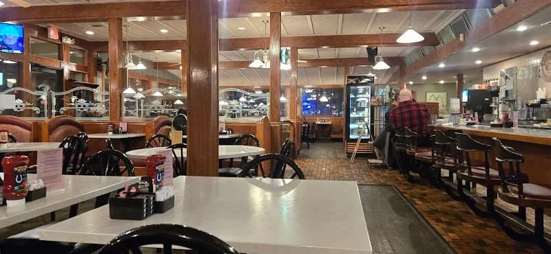 Ruster's Family Restaurant restaurant in Greenwood, IN